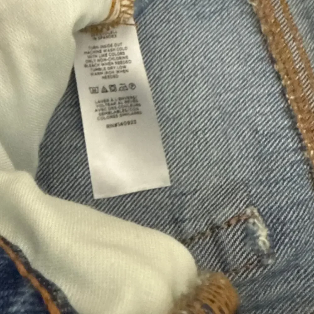 NWT LOFT Jeans Straight Curvy Casual Capsule Blue Distressed Denim Size 2 | 26